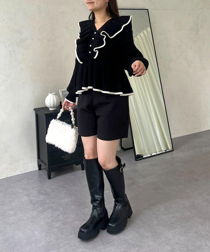珍珠扣拼色荷葉邊短款針織衫