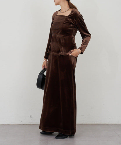 天鵝絨荷葉邊下襬套頭衫