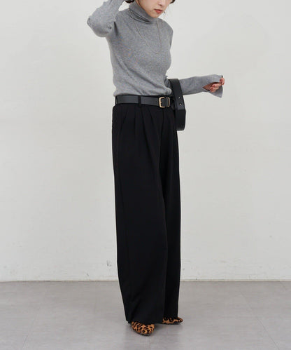 高領羅紋針織衫