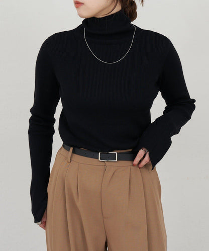 高領羅紋針織衫