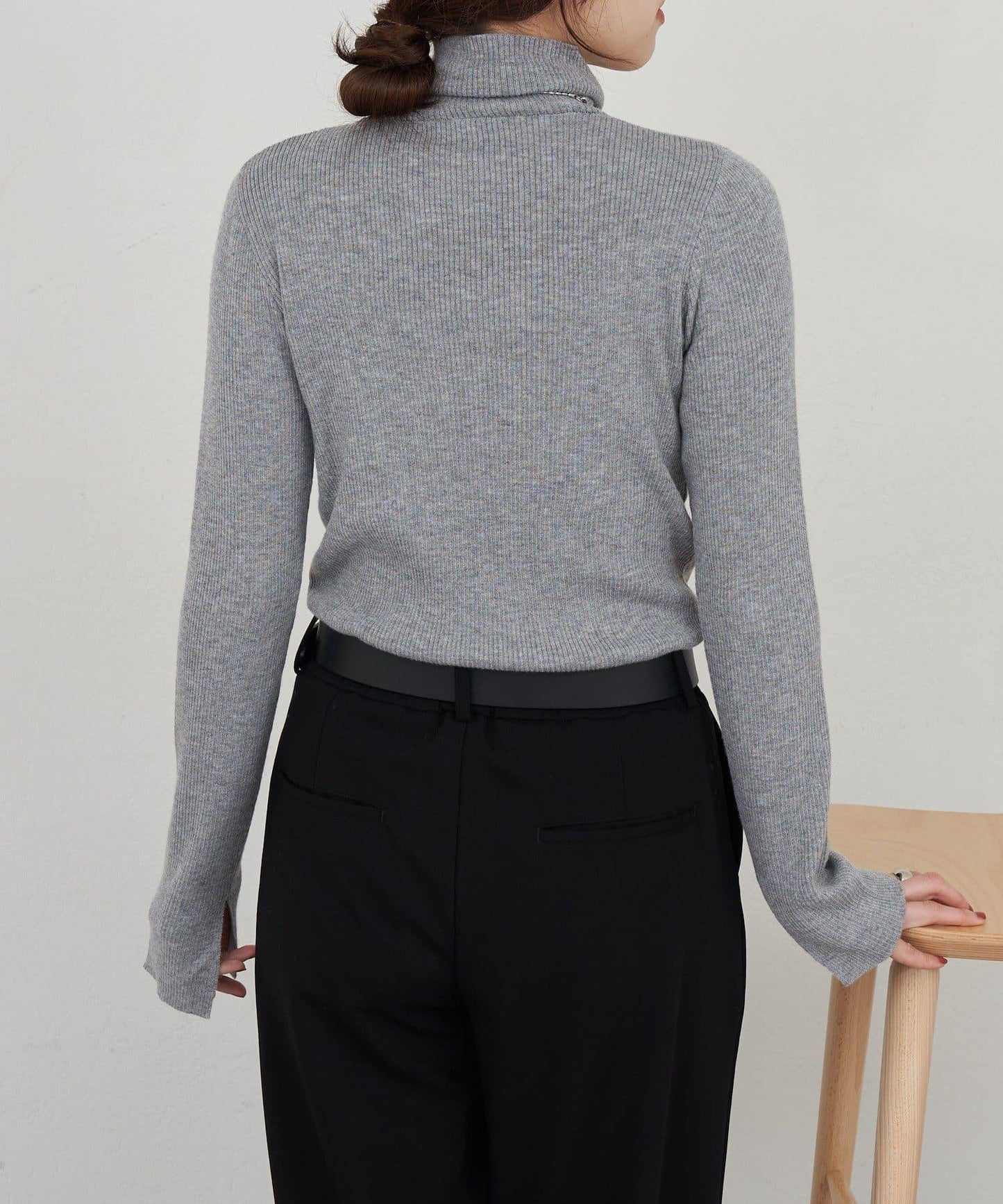 高領羅紋針織衫