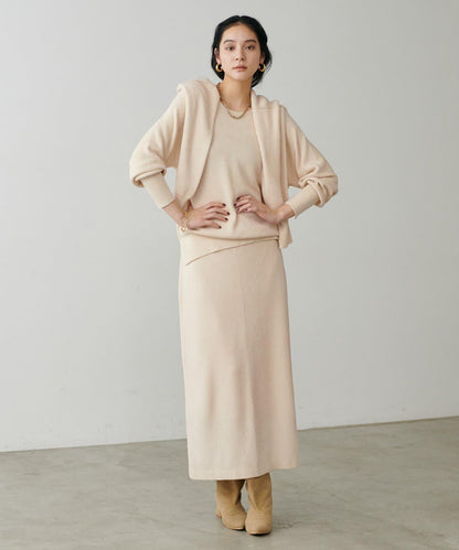 柔軟蓬鬆迷你羽毛針織半身裙