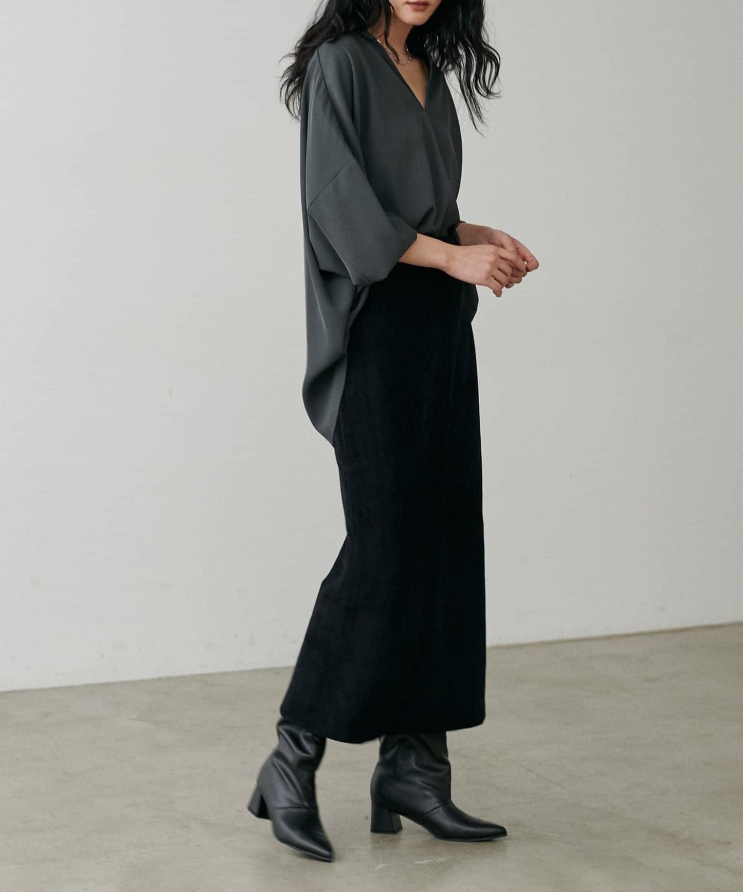 柔軟蓬鬆迷你羽毛針織半身裙