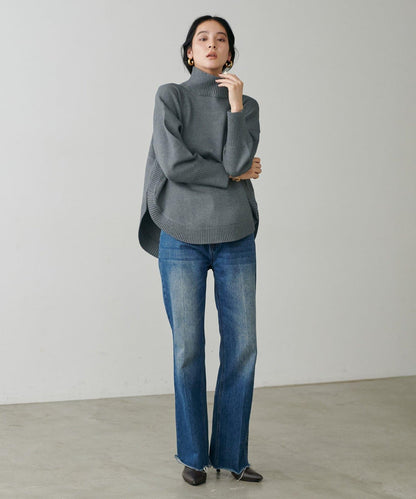 圓弧下襬雙層領針織衫