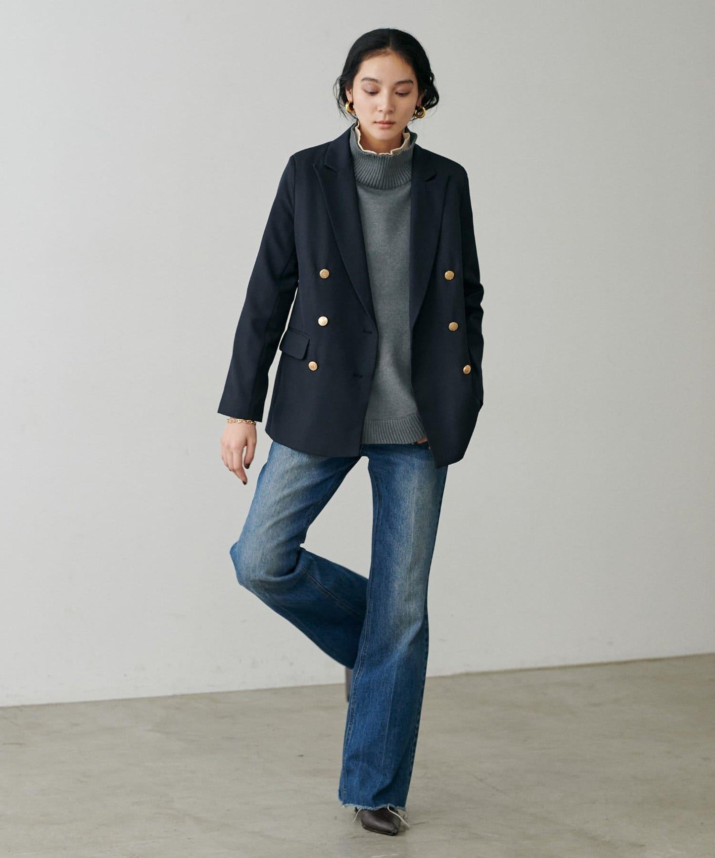 圓弧下襬雙層領針織衫