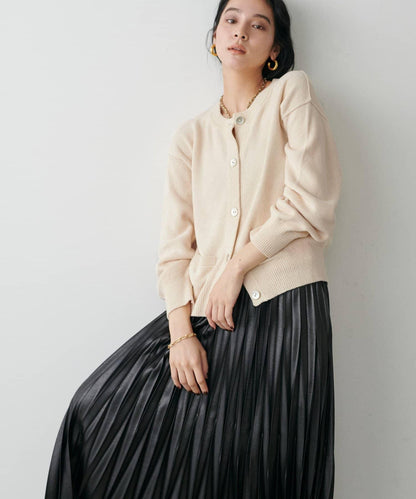 蓬鬆羽毛感針織短款開衫