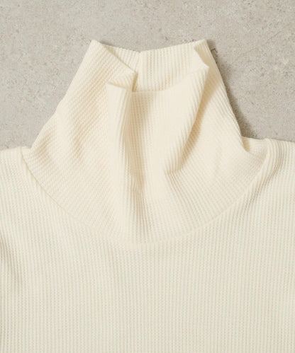 Hanes 高領衫