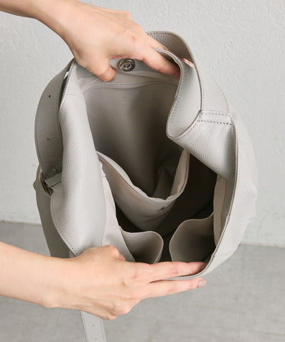 《本革/A4尺寸適用》長肩帶單肩包