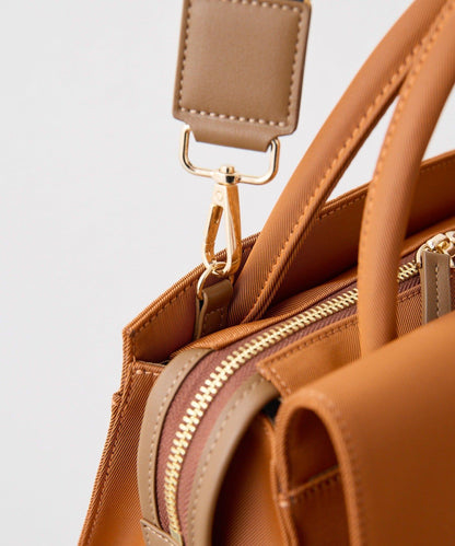 可容納500ml塑料瓶！簡約防潑水托特包S