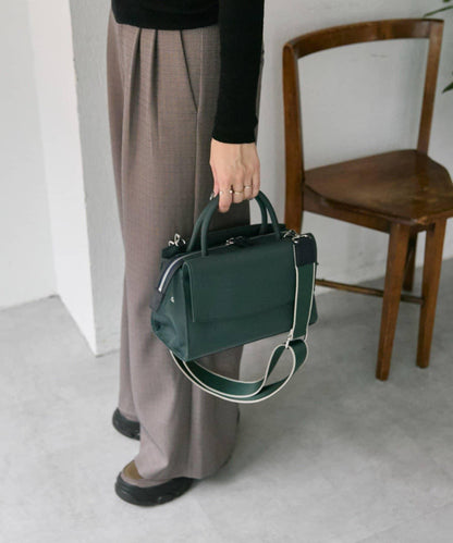 可容納500ml塑料瓶！簡約防潑水托特包S