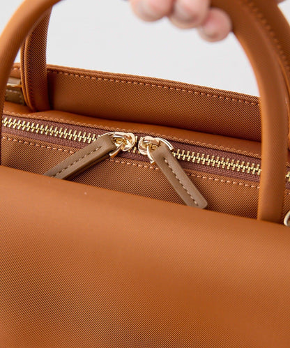 可容納500ml塑料瓶！簡約防潑水托特包S