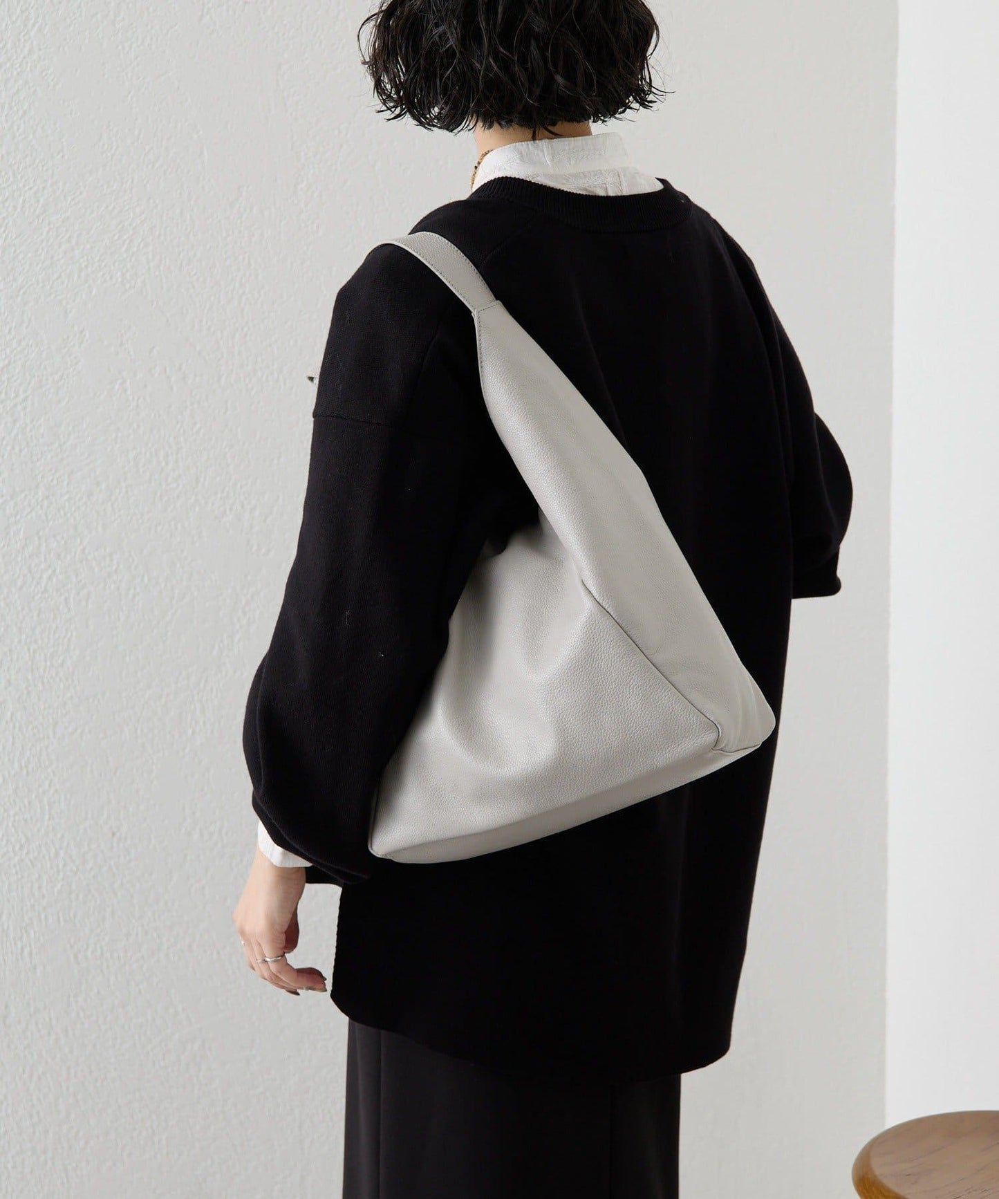 《本革/A4尺寸適用》長肩帶單肩包