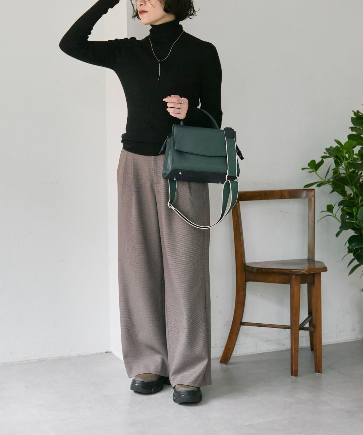 可容納500ml塑料瓶！簡約防潑水托特包S