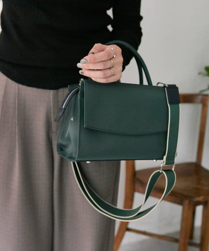 可容納500ml塑料瓶！簡約防潑水托特包S