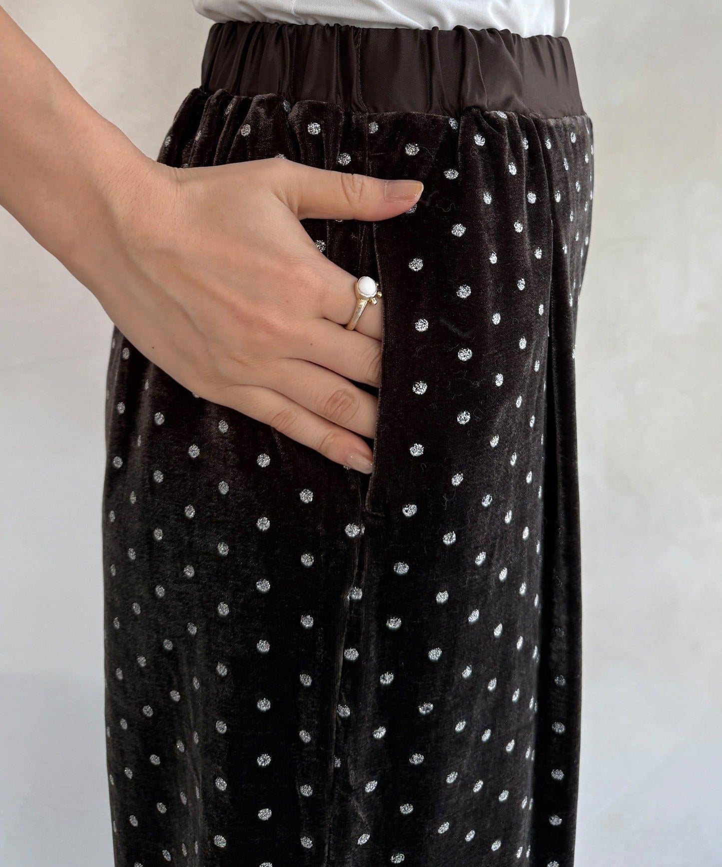 亮片波點天鵝絨長褲