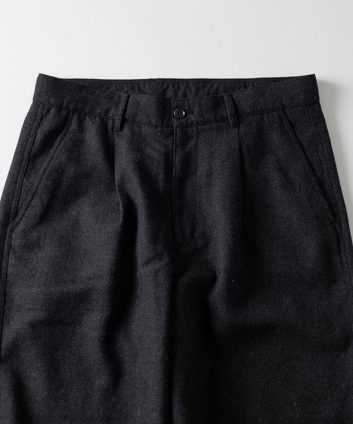寬鬆版型水洗羊毛混紡法蘭絨長褲