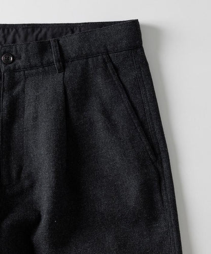 寬鬆版型水洗羊毛混紡法蘭絨長褲