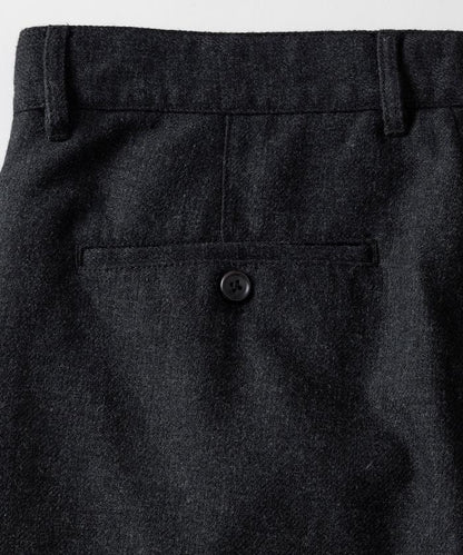 寬鬆版型水洗羊毛混紡法蘭絨長褲