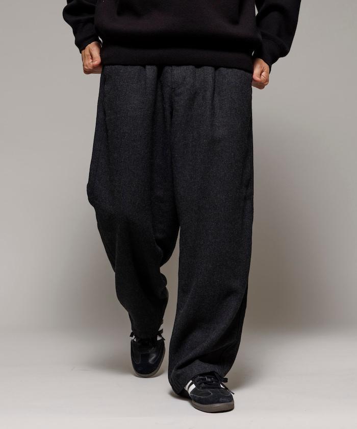 寬鬆版型水洗羊毛混紡法蘭絨長褲