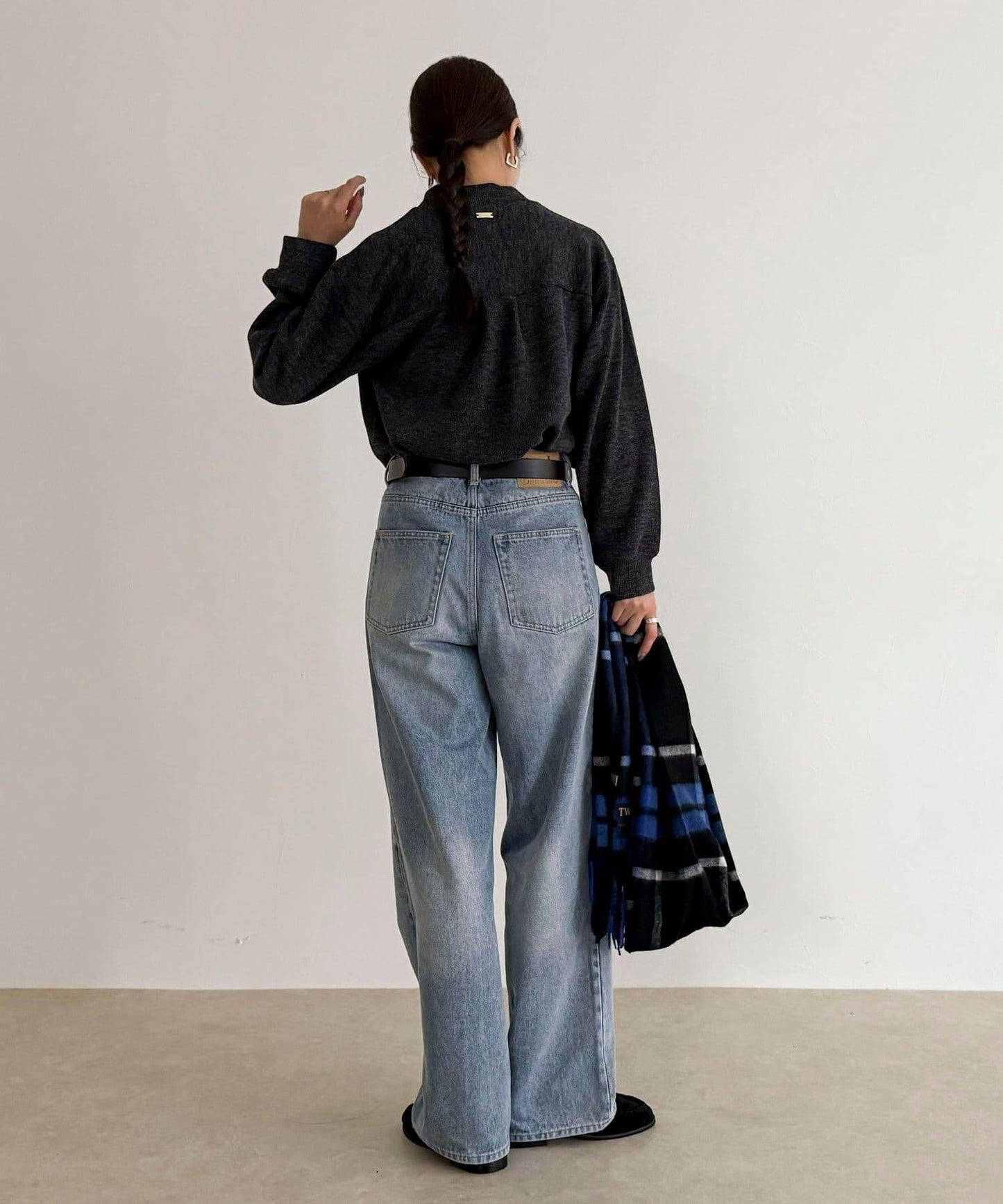 針織短款套頭衫