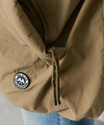 法式鴨絨拉鍊夾克