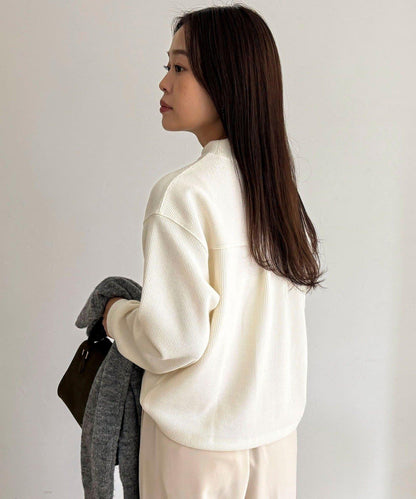 針織短款套頭衫