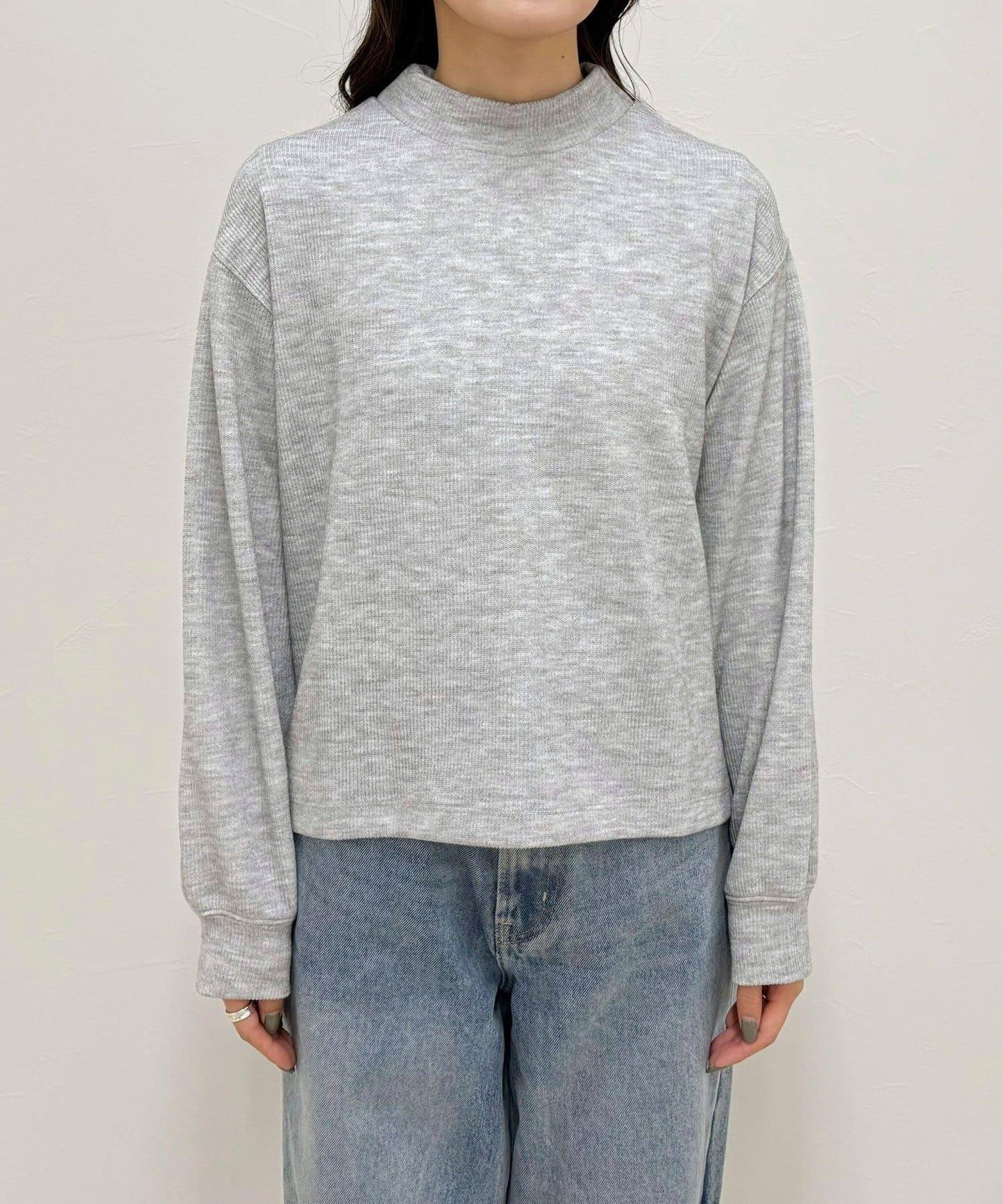 針織短款套頭衫