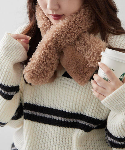 貴賓犬×仿毛拼接圍巾