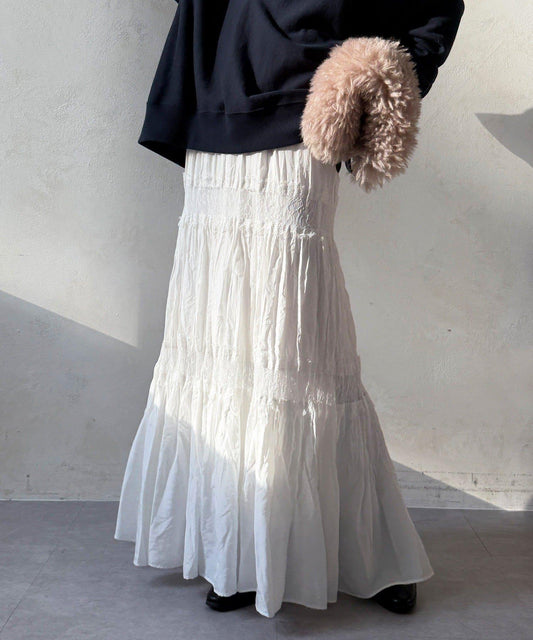 蕾絲拼接褶皺半身裙