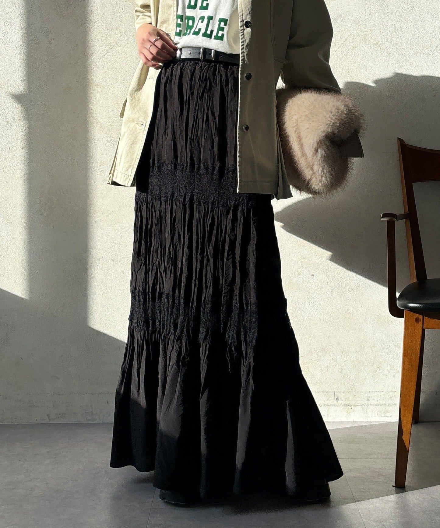 蕾絲拼接褶皺半身裙