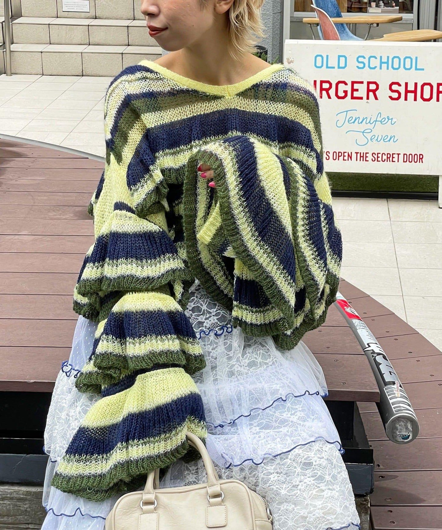 【HELLO.SANFRANCISCO/ハローサンフランシスコ】多色條紋透視荷葉邊針織衫