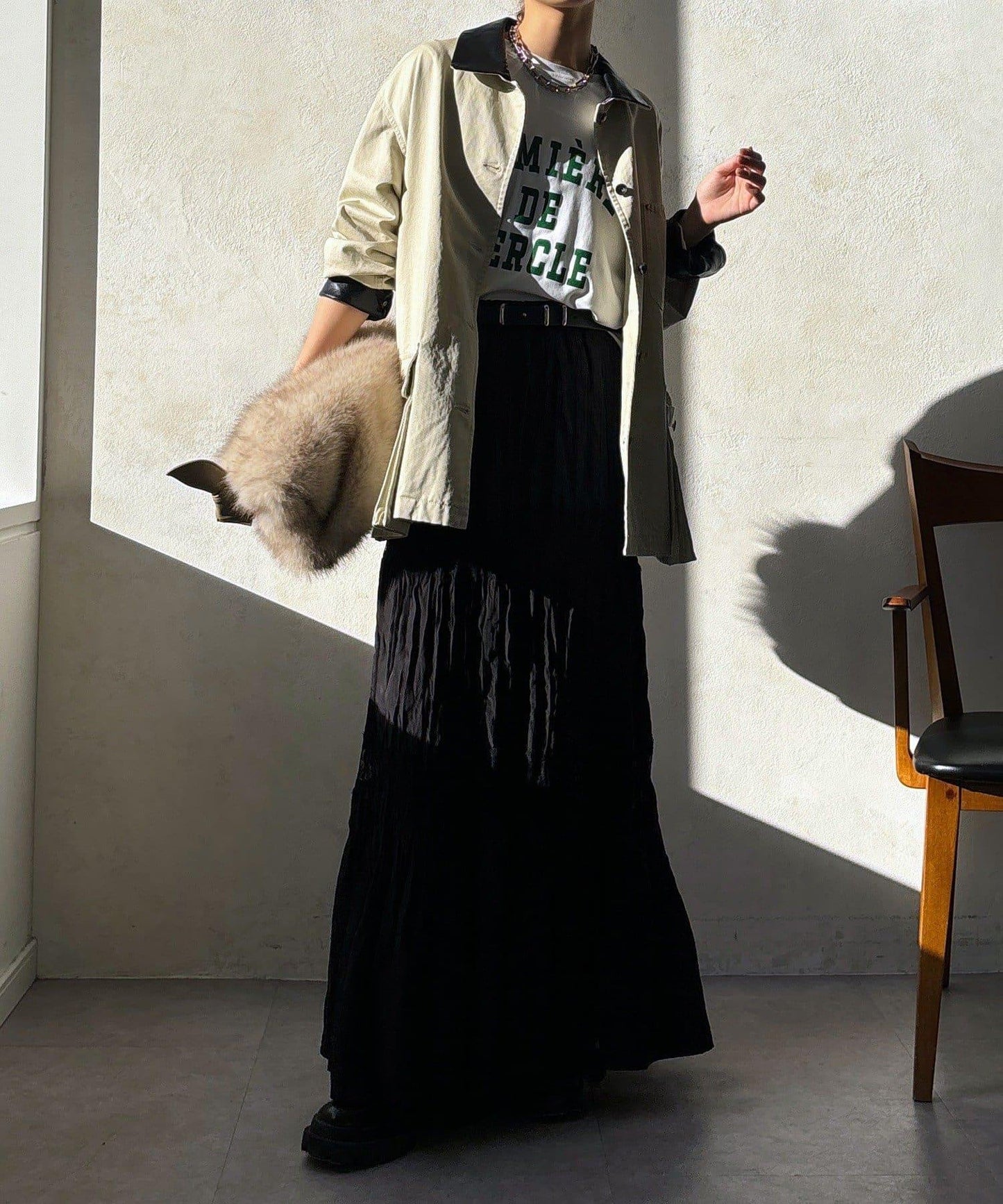 蕾絲拼接褶皺半身裙