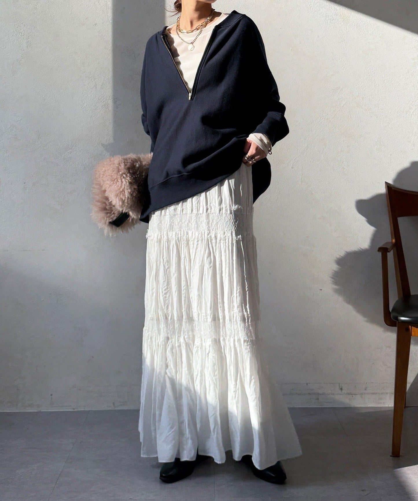 蕾絲拼接褶皺半身裙