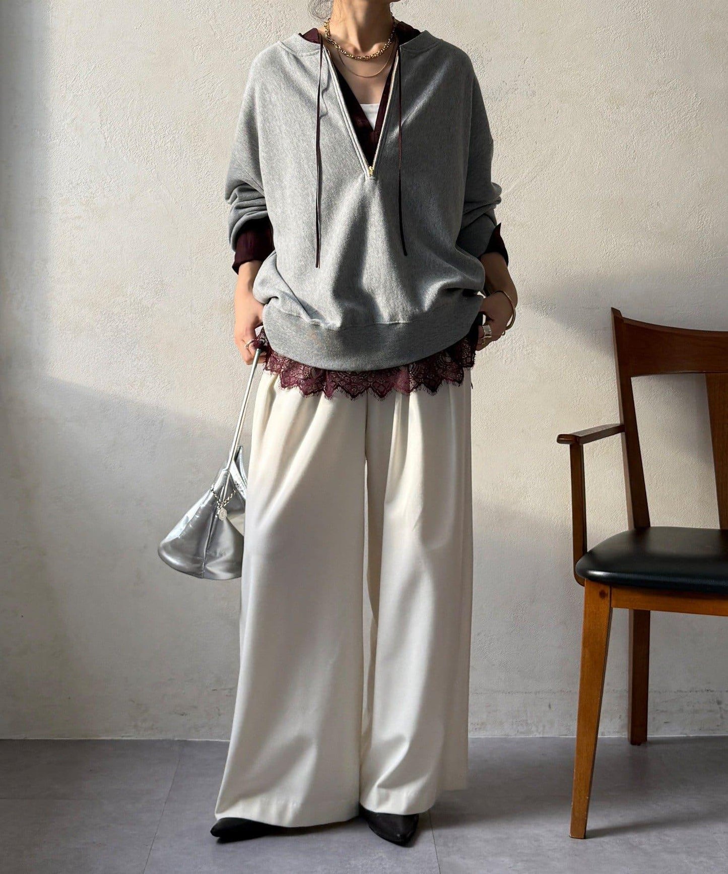 蕾絲拼接長款上衣