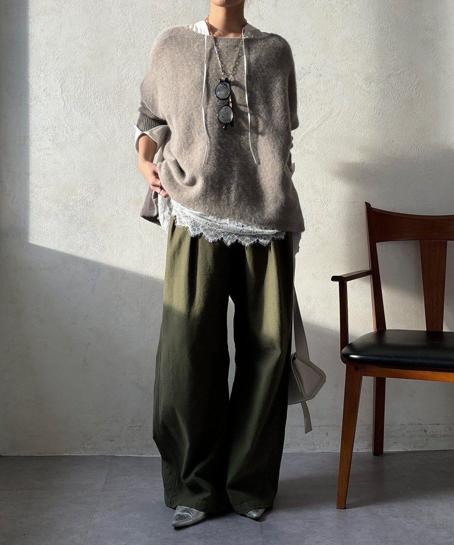 蕾絲拼接長款上衣