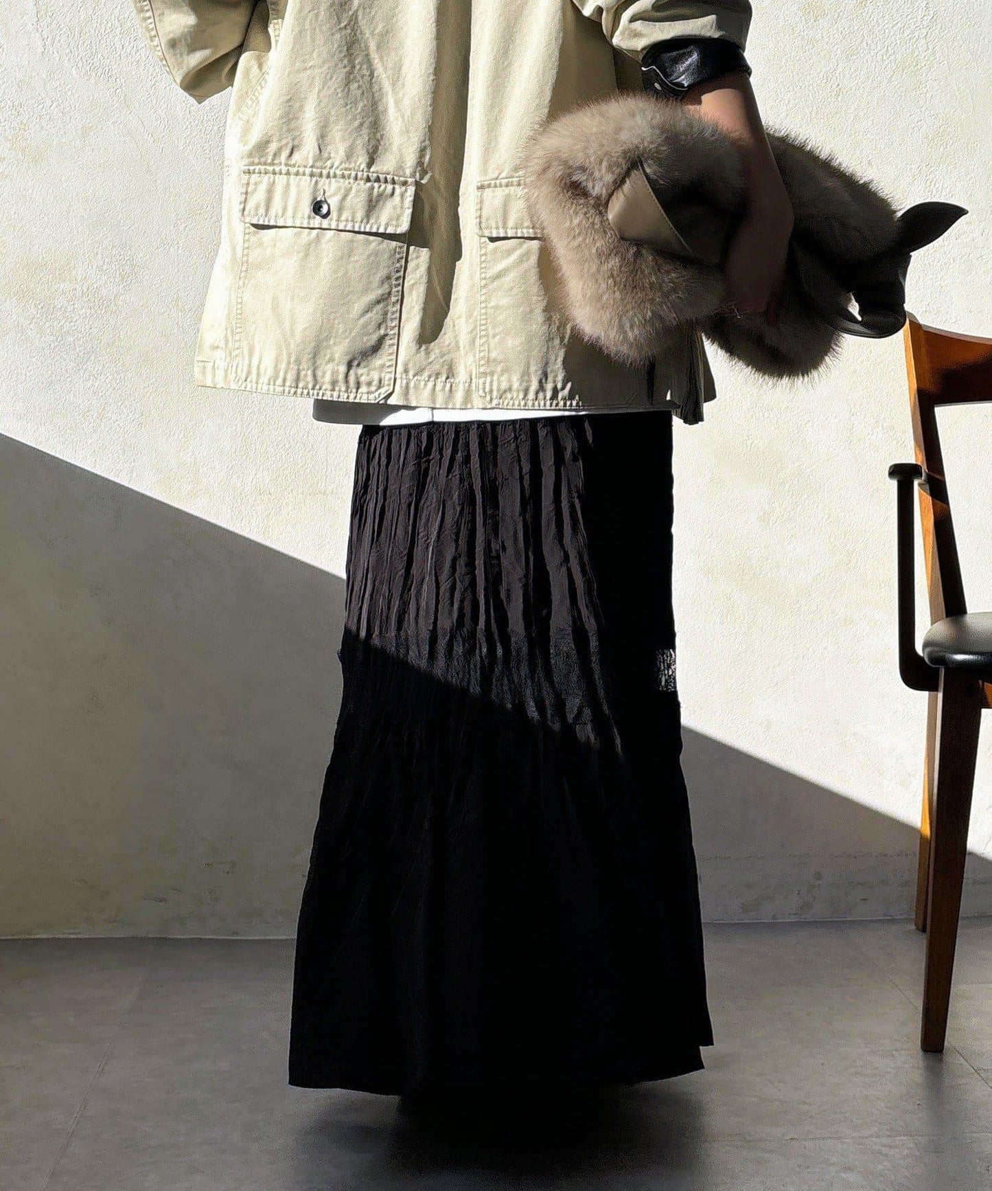 蕾絲拼接褶皺半身裙