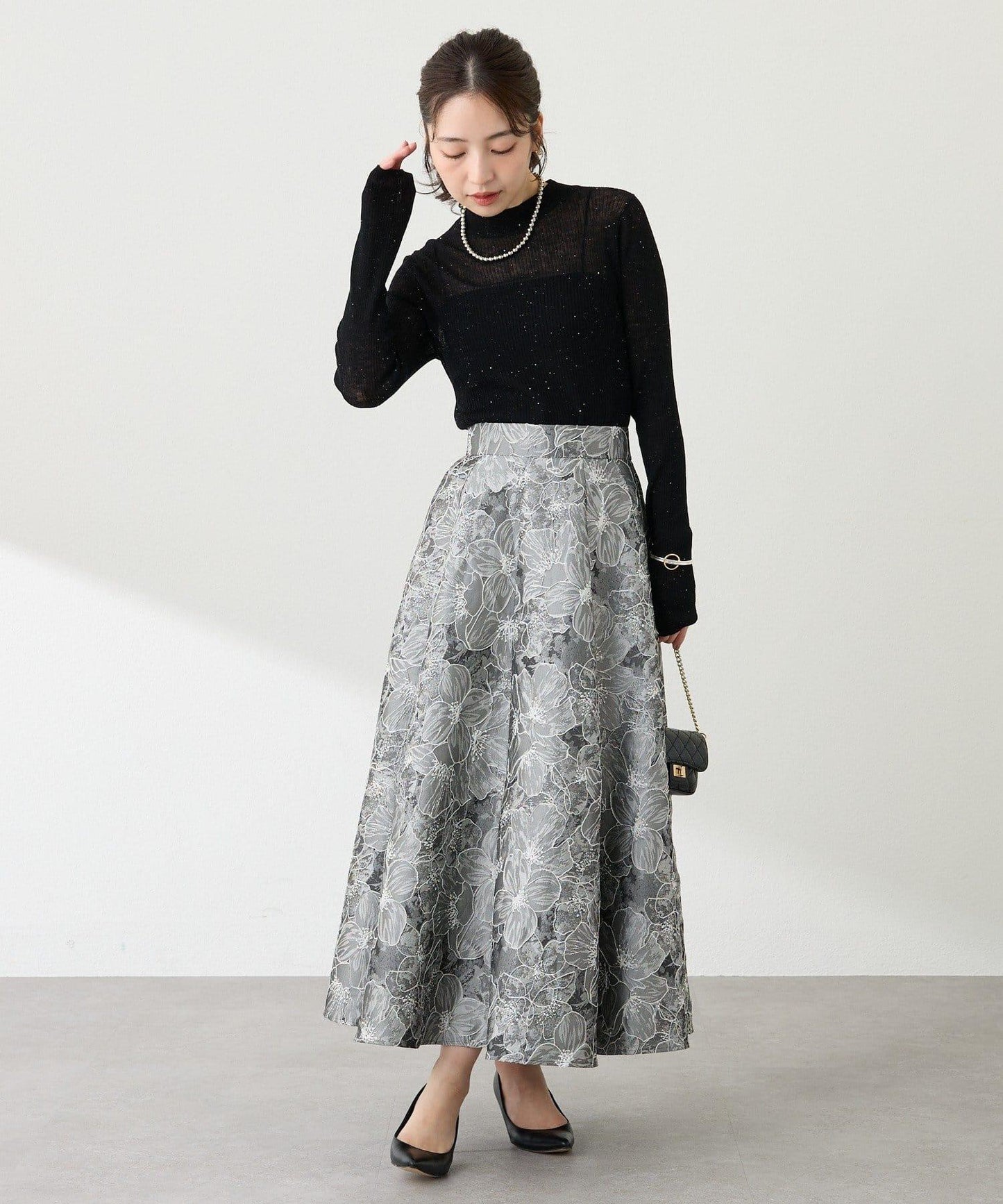 透視亮片高領羅紋針織衫