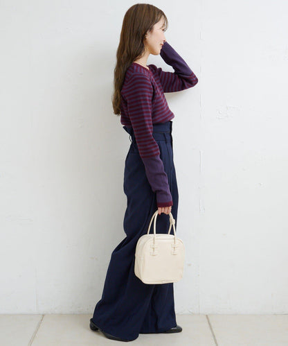 B條紋指洞針織上衣