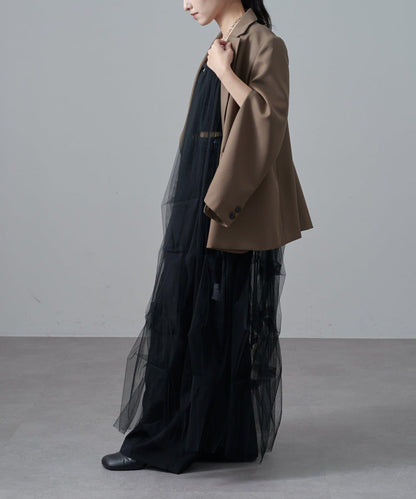 軟紗泡泡袖連衣裙