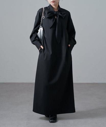 條紋蝴蝶結領連衣裙