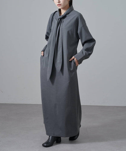 條紋蝴蝶結領連衣裙