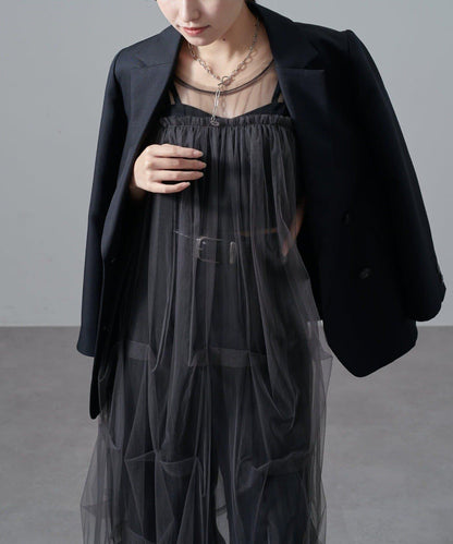 軟紗泡泡袖連衣裙