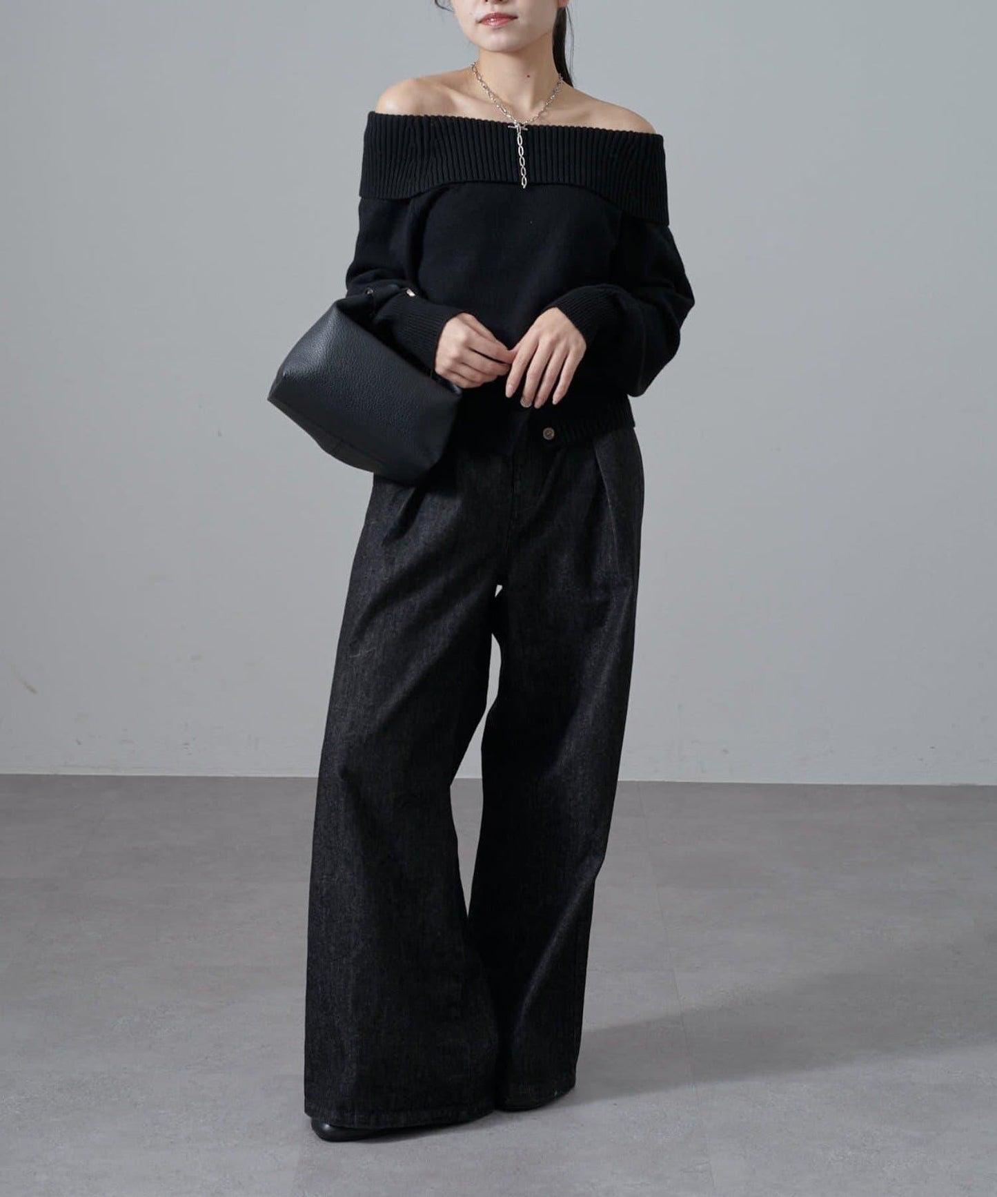 一字肩下襬設計針織套頭衫