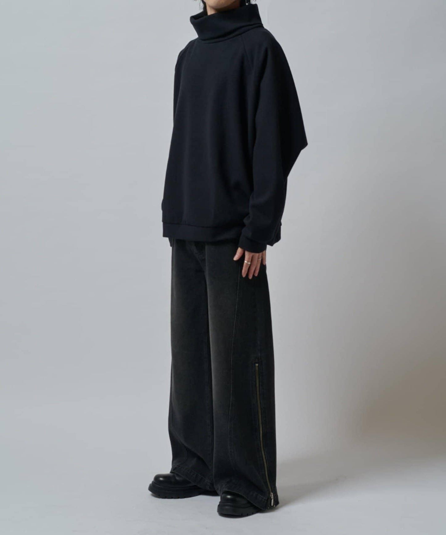 插肩袖高領針織衫