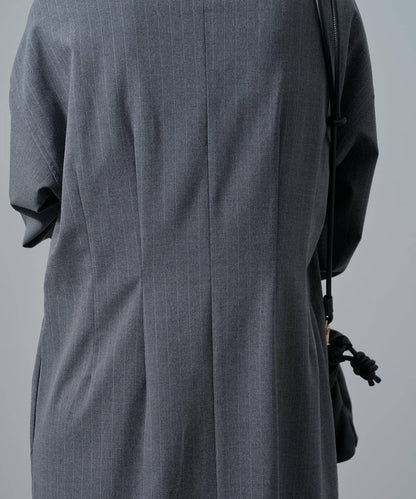 條紋蝴蝶結領連衣裙