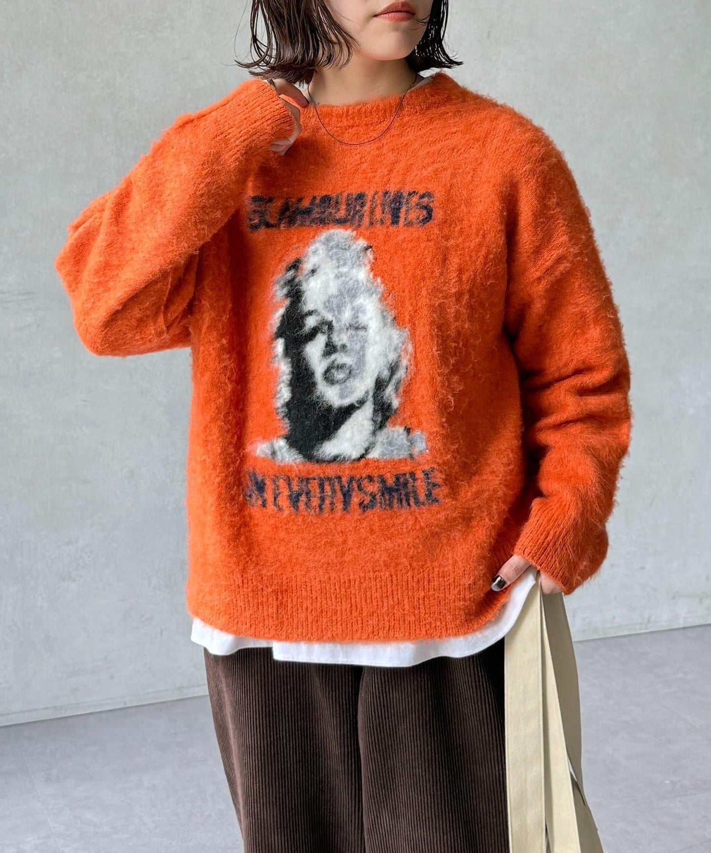 偉人仿馬海毛針織衫