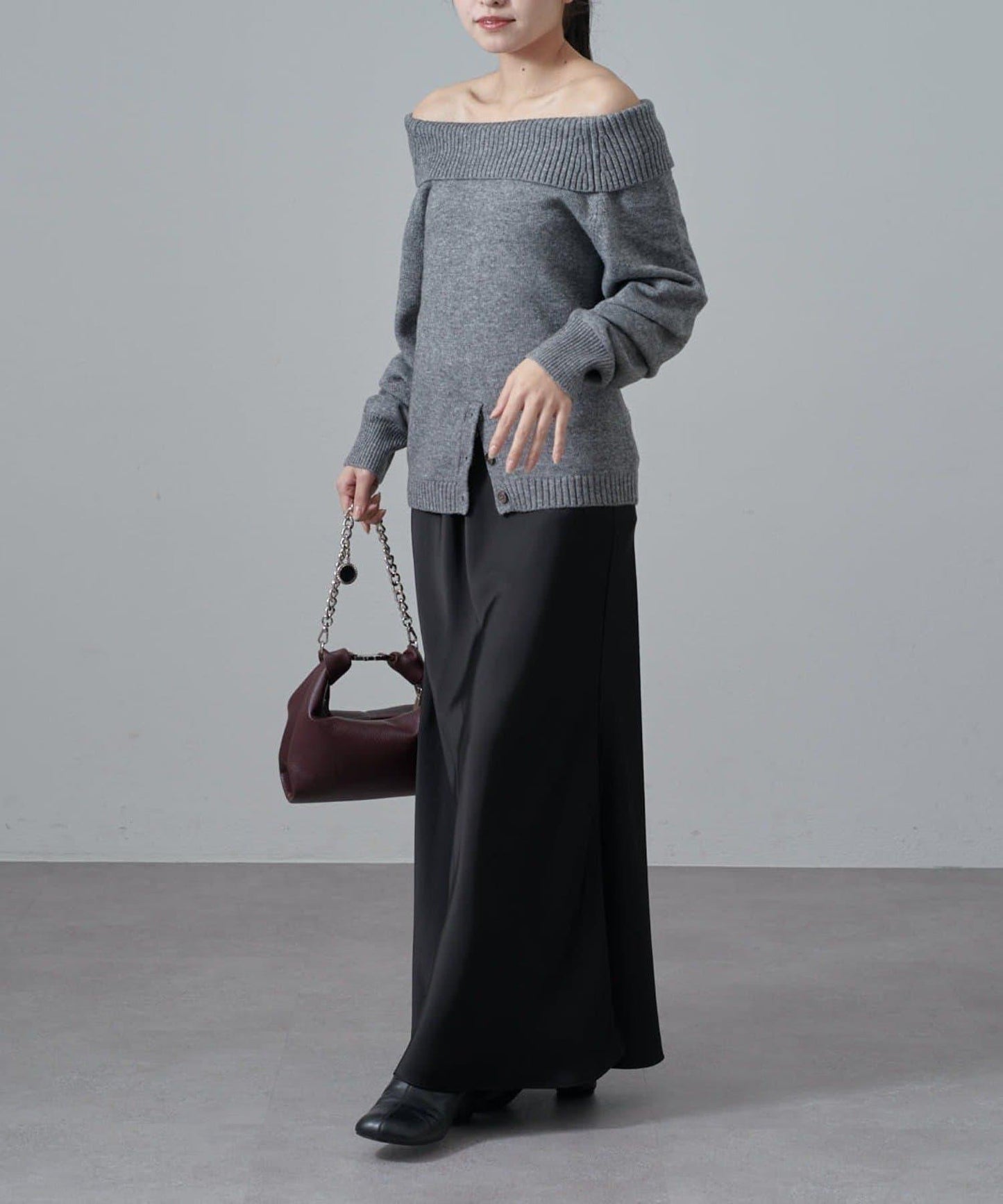 一字肩下襬設計針織套頭衫