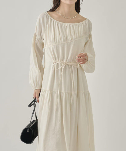 露肩抽繩連衣裙