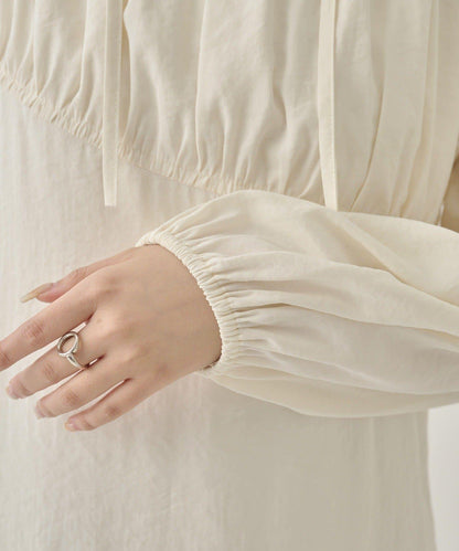 露肩抽繩連衣裙