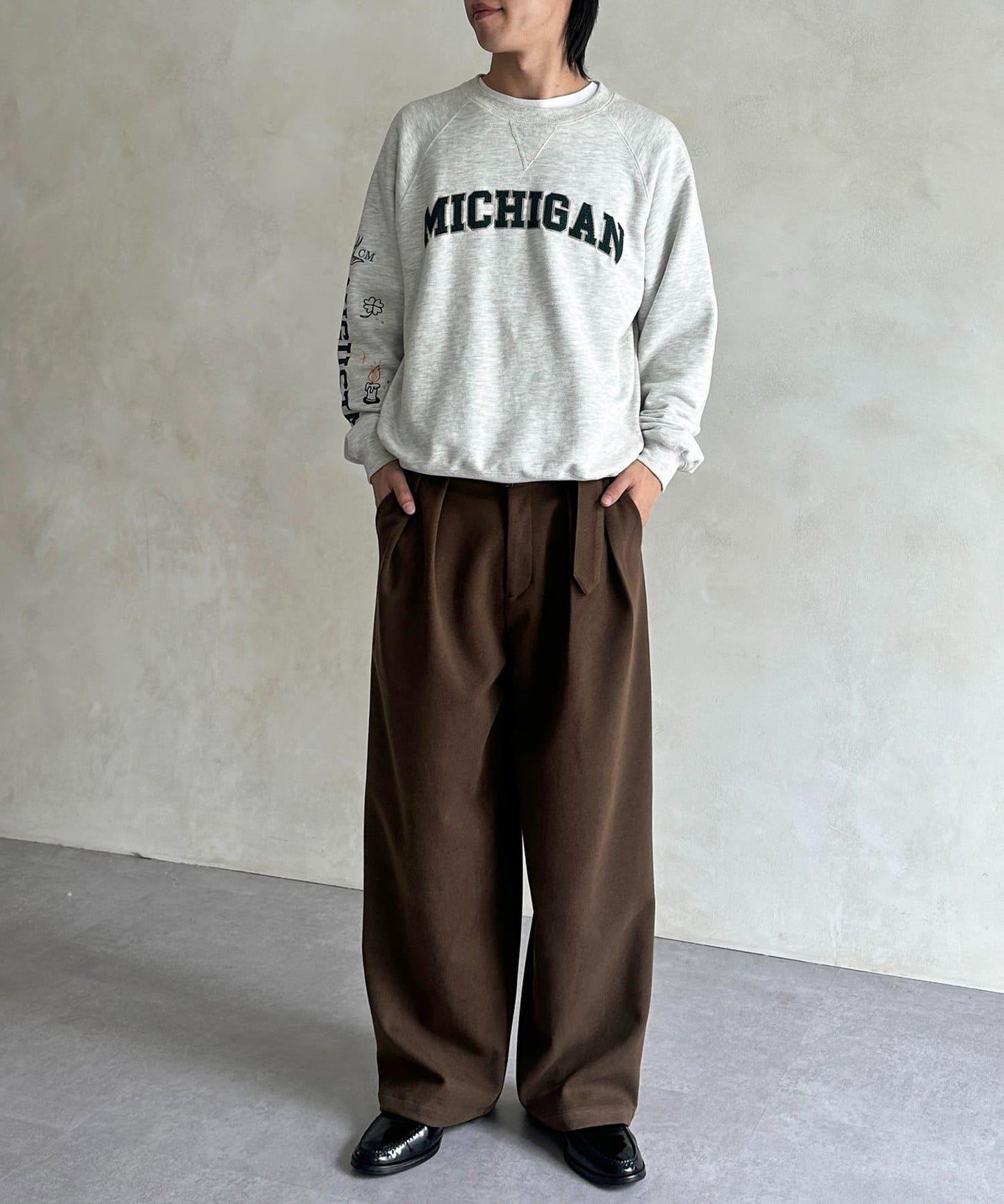 仿羊毛繫帶休閒褲